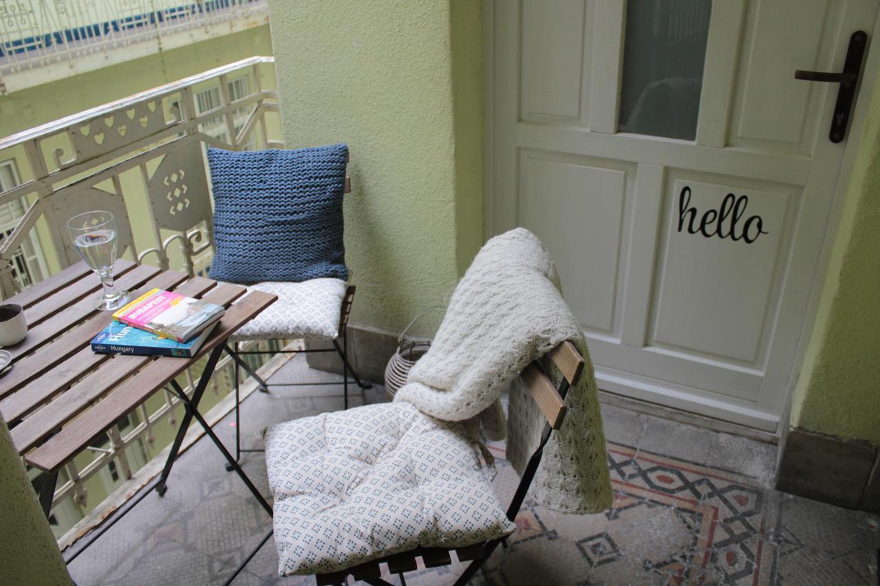 Charming And Unique Apartment With Balcony By The Great Synagogue Budapest Bagian luar foto